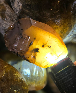 Bulk Mid-Grade Raw Montana Agate